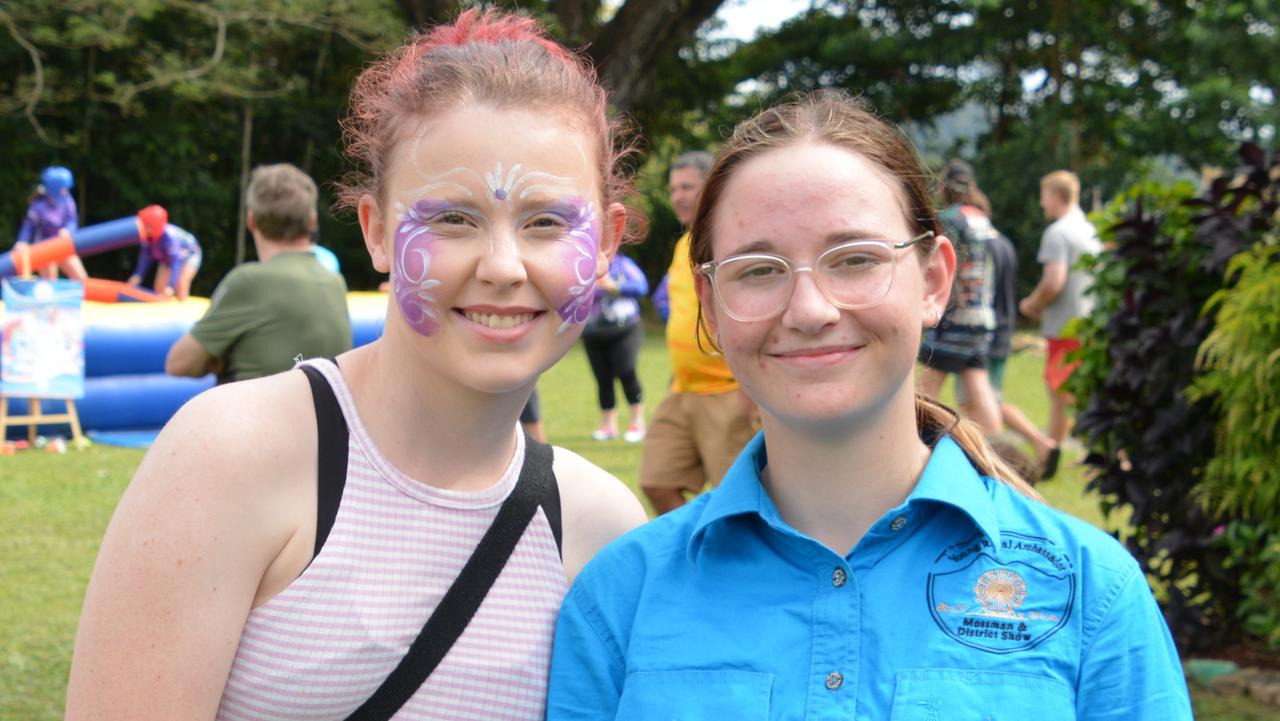 Daintree State School 2024 Centenary Celebration: Bianca Willeins and Ella Bellman. Picture: Bronwyn Farr