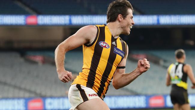 Melbourne and Geelong are vying for Hawks wingman Isaac Smith.