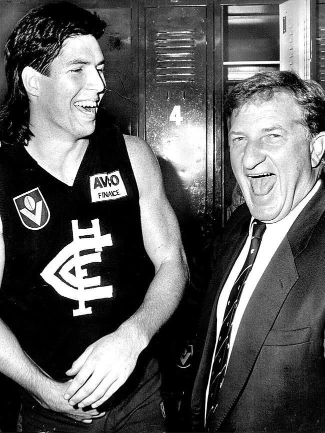 Carlton football captain Stephen Kernahan with Elliott.