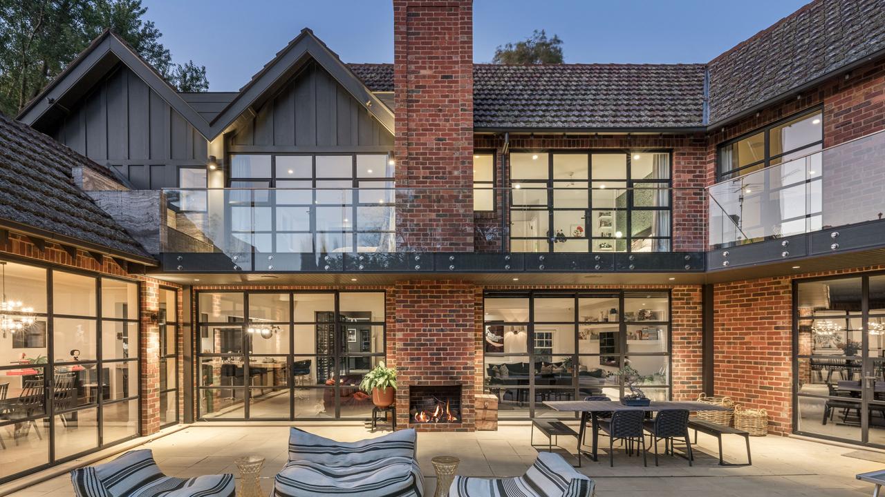 Tania Buckley has relisted her Toorak mansion — for $1m less than she had been seeking.