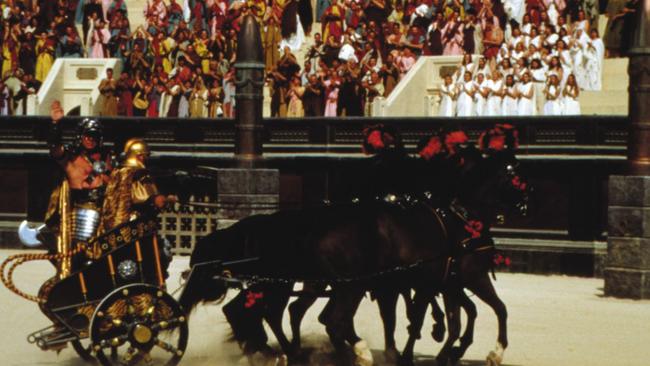 With so many extras, the costume designer had to create more than 10,000 costumes for the movie.