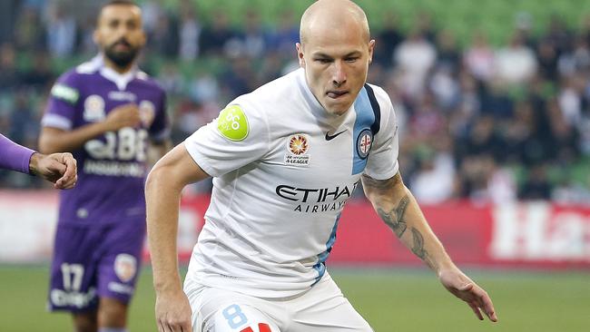 Melbourne City v Perth Glory at AAMI Park , Elimination Final , 17th April, Melbourne Australia. Melbourne City's Aaron Mooy Picture : George Salpigtidis