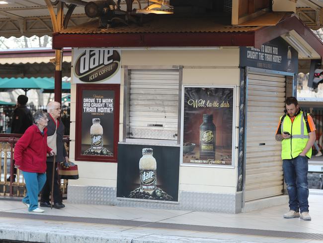 The kiosks on the centre platforms were a key feature of Flinders St station. Picture: Alex Coppel