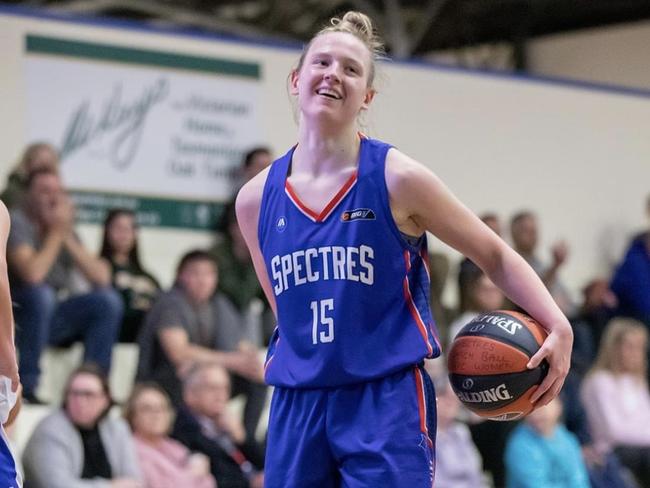 Neave Hancock Wolfe juggled VCE with her basketball career.