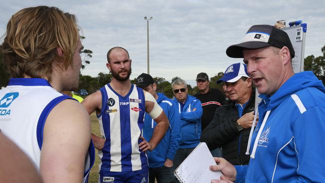 BFL: Anglesea hangs tough to beat Barwon Heads and earn double chance ...