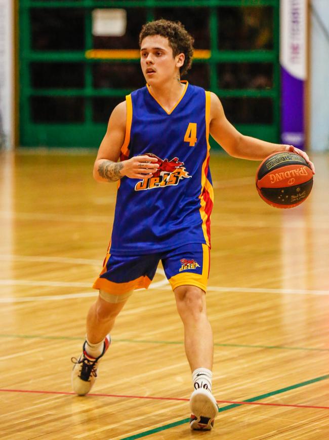 Jets junior Will Burton is embracing his new point-guard role at Mildura Heat. Picture: Glenn Campbell