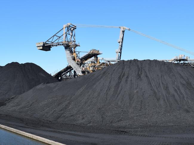 coal generic mine mining Hay Point stacker retriever
