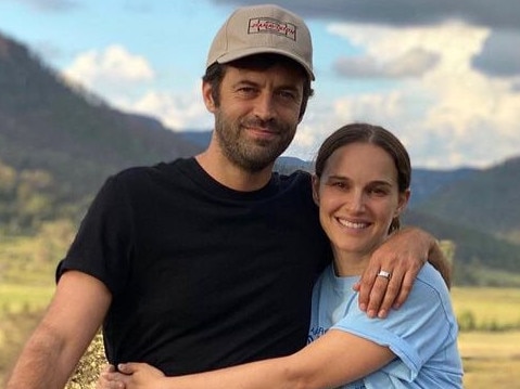 Natalie Portman and Benjamin Milipied spotted at Blue Mountains:, https://www.instagram.com/p/CMf_iMlnNGu/