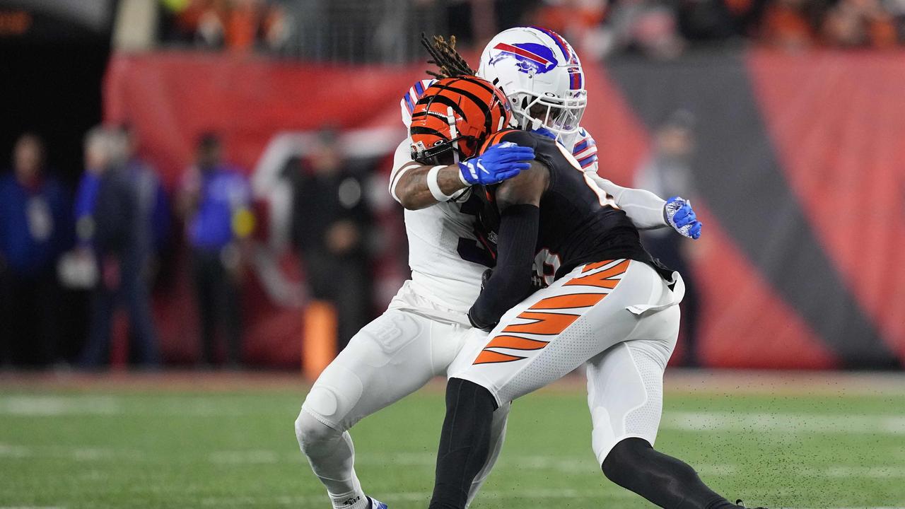 Bills' Damar Hamlin's terrifying ordeal shocks NFL exec: 'Never seen  anything like it'