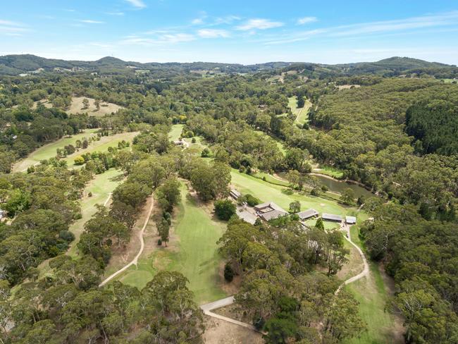 Stirling Golf Course on the market with a price guide of $3m.