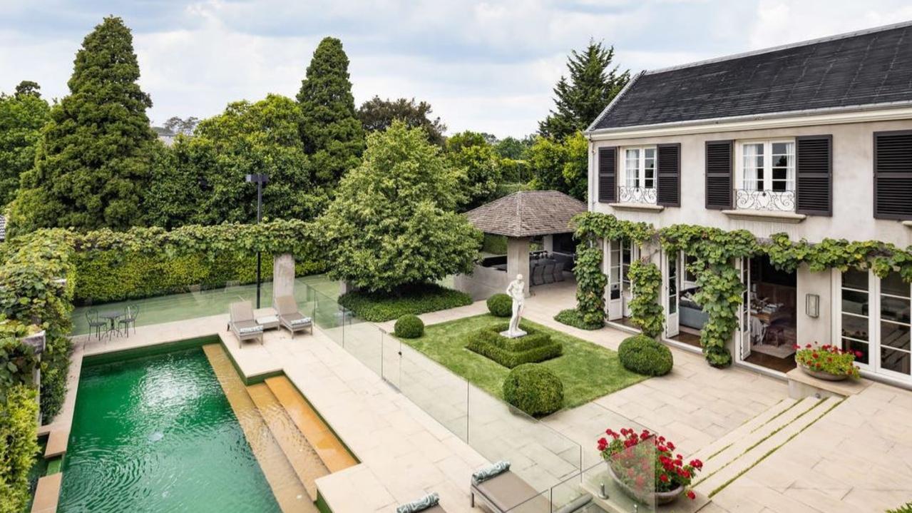 26A Linlithgow Road, Toorak. Source: Realestate.com.au