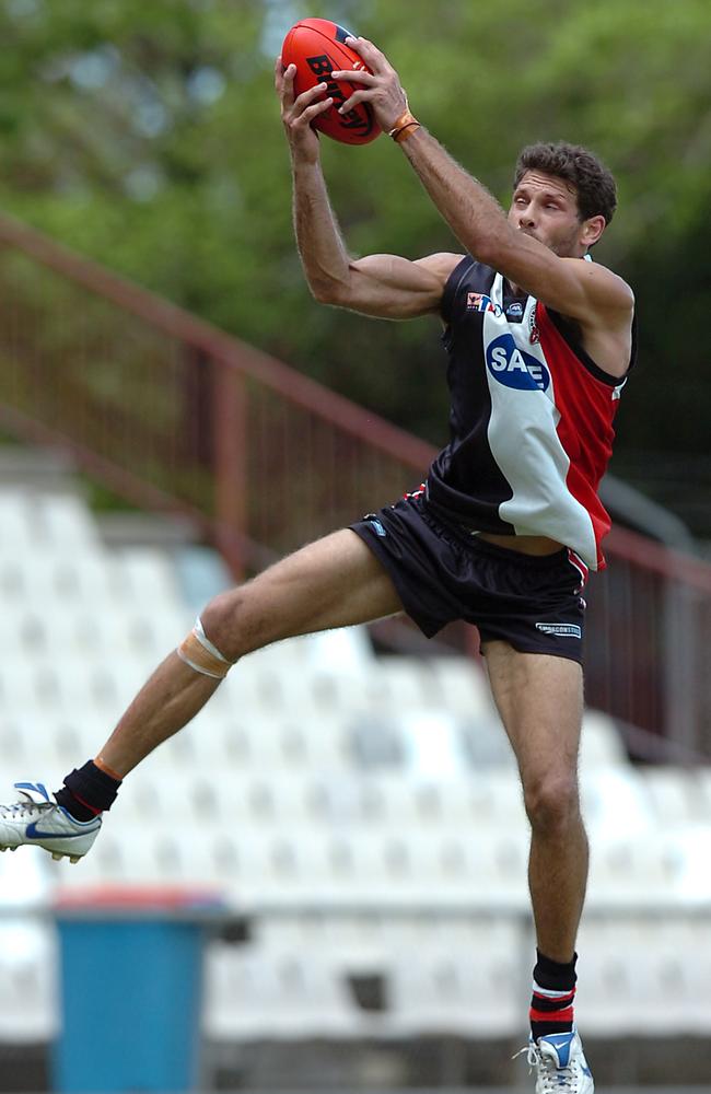 Darryl White was a great for every club he played for in the NTFL.