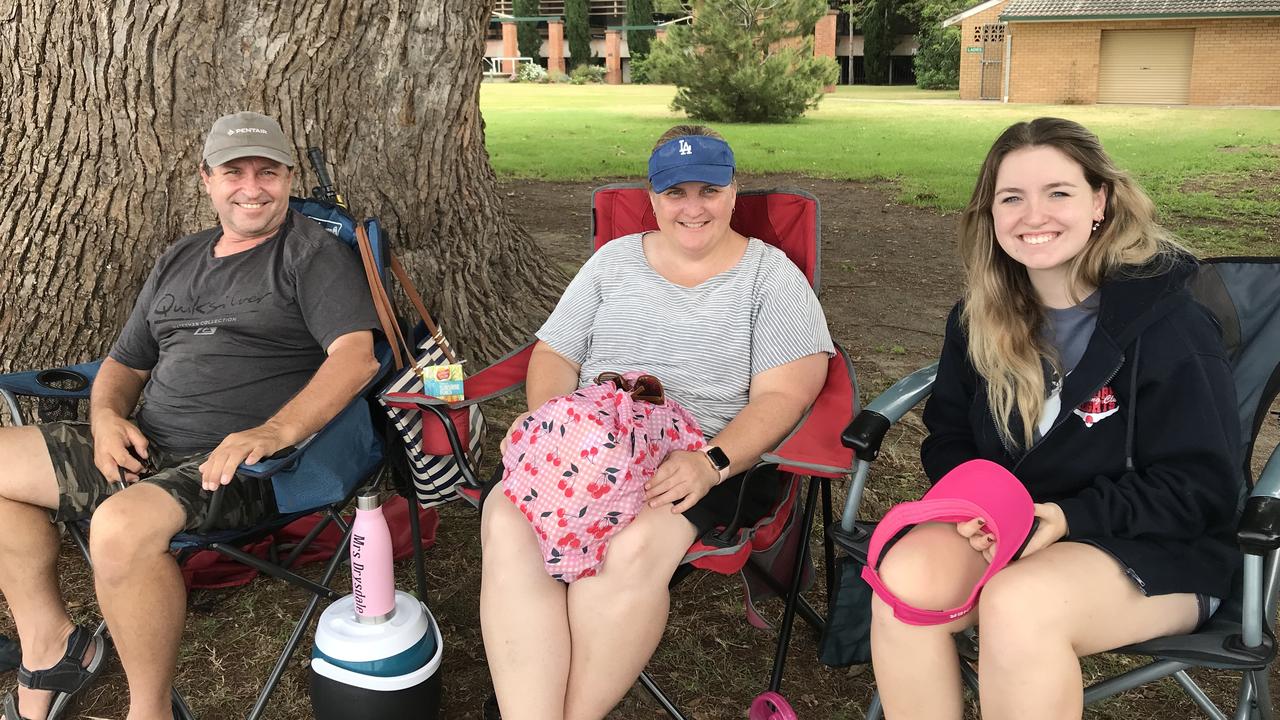 Jim, Tricia and Laura Drysdale at the 2020 Grafton Rowing Club Regatta.