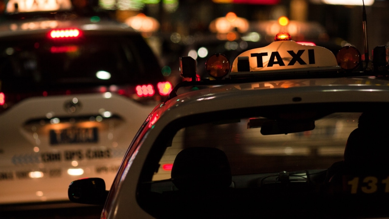 Qld MPs rack up 'extraordinary' $14k taxi tab on taxpayer dime