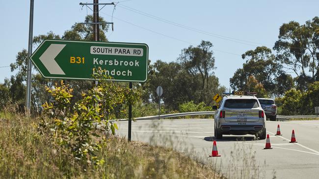 South Para Rd is closed to traffic. Picture: Matt Loxton