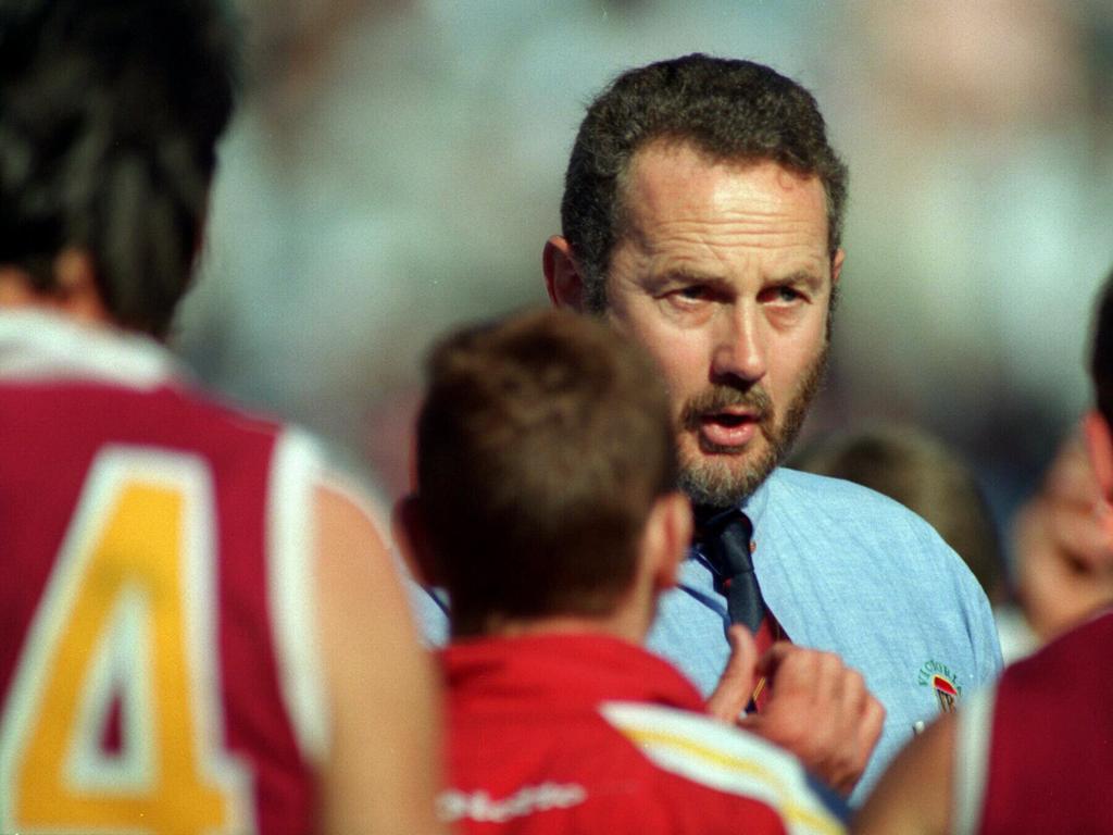 Robert Walls has been remembered across the AFL community.