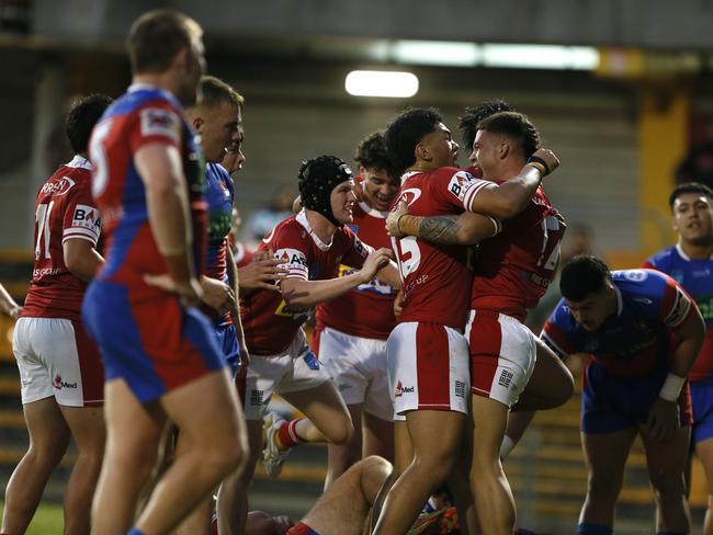 Illawarra celebrate a try. Picture: Warren Gannon Photography