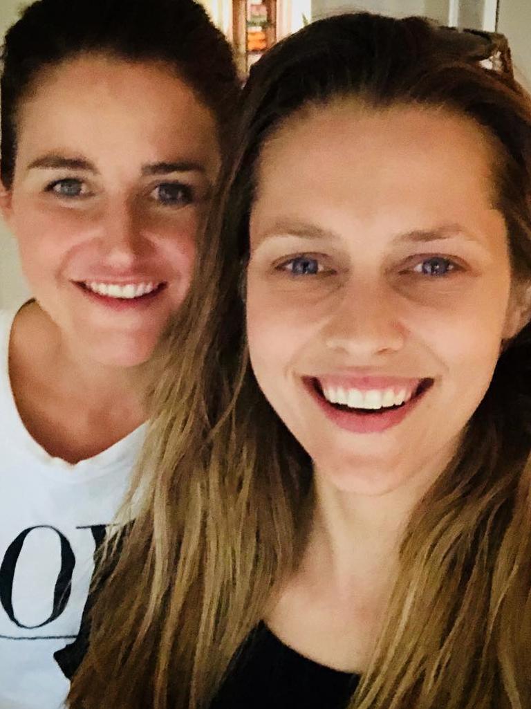 Ride Like A Girl: What Teresa Palmer loved most about playing Michelle  Payne | Herald Sun