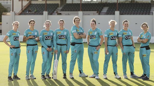 <s1>Brisbane Heat squad (<i>left to right</i>) Kirby Short, Charli Knott, Beth Mooney, Courtney Sippel, Sammy-Jo Johnson, Laura Harris, Delissa Kimmince, Grace Harris, Haidee Birkett; Knott, who is in Year 12 at State High.</s1> <s1><span id="U654153668231reB" style="font-weight:normal;font-style:normal;"/><b><span id="U654153668231NZF" style="font-weight:normal;font-style:normal;">Picture</span>:</b> Mark Cranitch (Not pictured: Maddy Green, Mikayla Hinkley, Amelia Kerr, Lilly Mills and Georgia Prestwidge.)</s1>