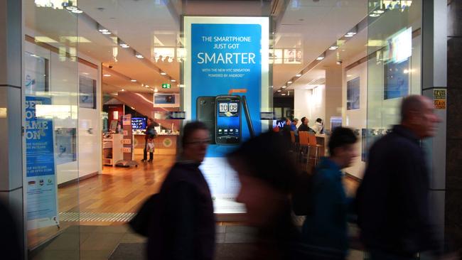 Big carriers ... Even Australia’s largest telcos are discounting the price of mobile phone data. Photo: Sam Mooy.