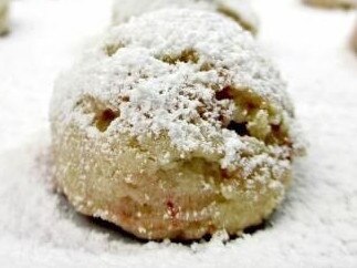 Strawberry hazelnut butter cookies will have you licking your lips. Picture: Food Corp