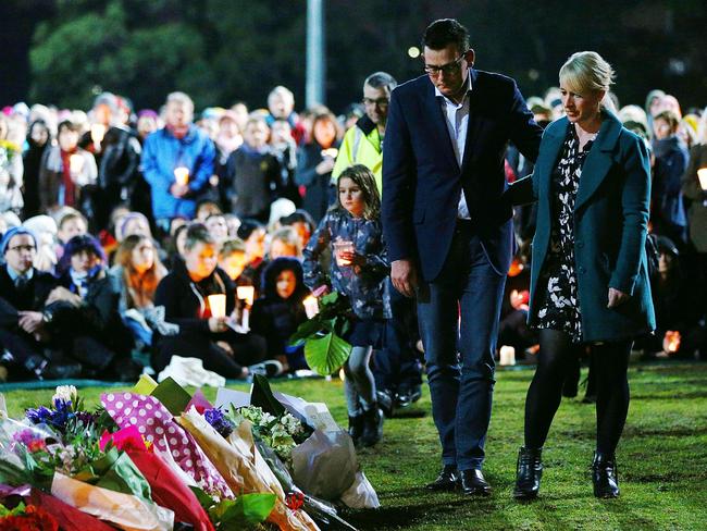 Premier Daniel Andrews and his wife Catherine Andrews pay their respects at the vigil. Photo: Michael Dodge/Getty Images