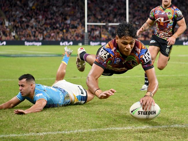 Selwyn Cobbo will stay at the Broncos until the end of 2025. Picture: NRL Imagery