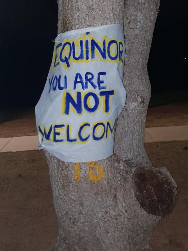 Ceduna locals protest against Equinor.