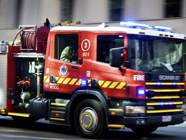 MELBOURNE, AUSTRALIA - NewsWire Photos JANUARY 09, 2024: FIRST RESPONDER GENERICS - FRV Fire Rescue Victoria Fire Engine. Picture: NCA NewsWire / Andrew Henshaw