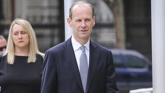 ANZ CEO Shayne Elliott arrives at the Banking Royal Commission into Misconduct in the Banking, Superannuation and Financial Services Industry in Melbourne, Wednesday, November 28, 2018. (AAP Image/Wayne Taylor) NO ARCHIVING