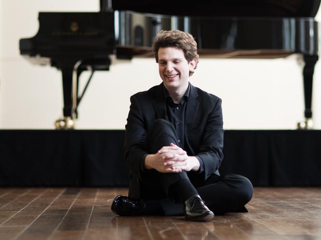 Australian-British pianist Jayson Gillham is coming to Darwin. Picture: Supplied.