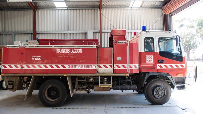 The Victorian government has failed to deliver the $70 million it promised to help replace the CFA’s ageing tankers – 230 are more than 30 years old and another 743 are 20 to 30 years old.