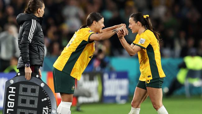 The moment Australia had waited for. Photo by Brendon Thorne/Getty Images.