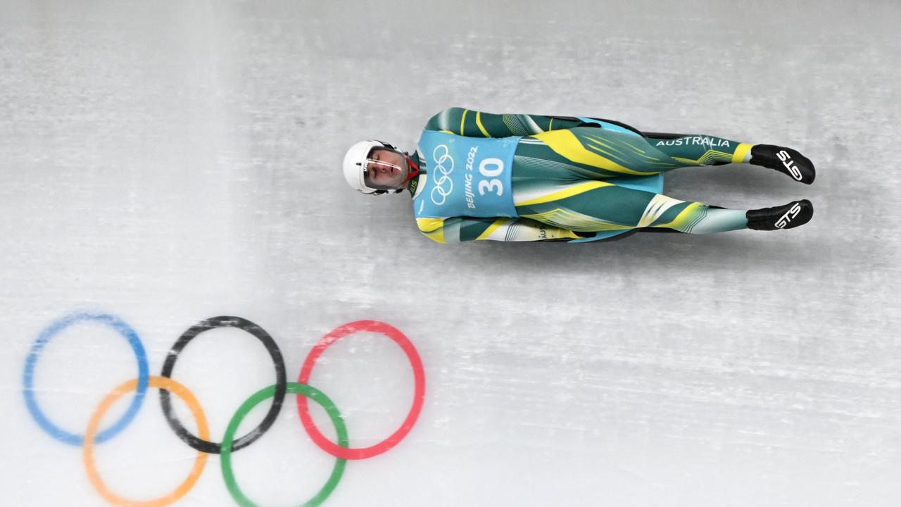 Australia's Alex Ferlazzo takes part in the men's singles luge training session at the Yanqing National Sliding Centre in Yanqing on February 2, 2022, ahead of the Beijing 2022 Winter Olympic Games. (Photo by Daniel MIHAILESCU / AFP)