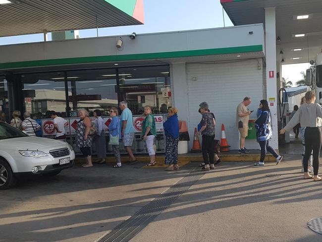 Spirit of Queensland passengers lining up for a complimentary breakfast in Rockhampton at 7am this morning.