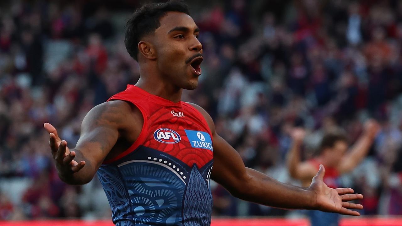 Mr Untouchable: Dees must defy any notion of Pickett the Docker