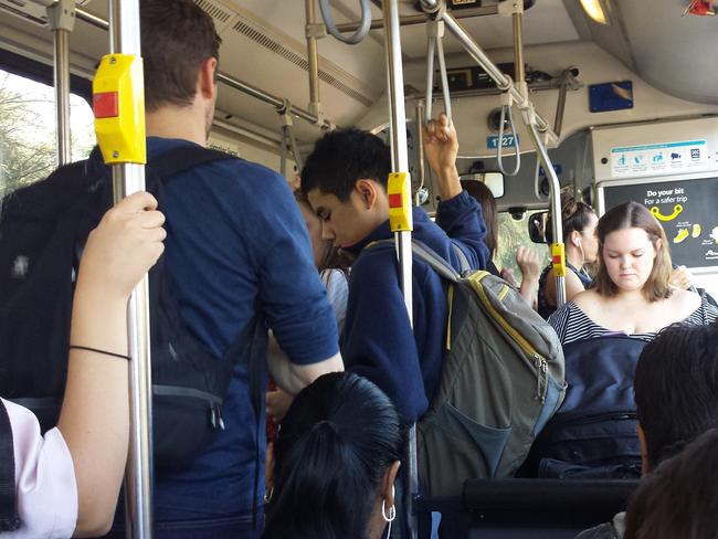 The packed L90 bus at Collaroy.