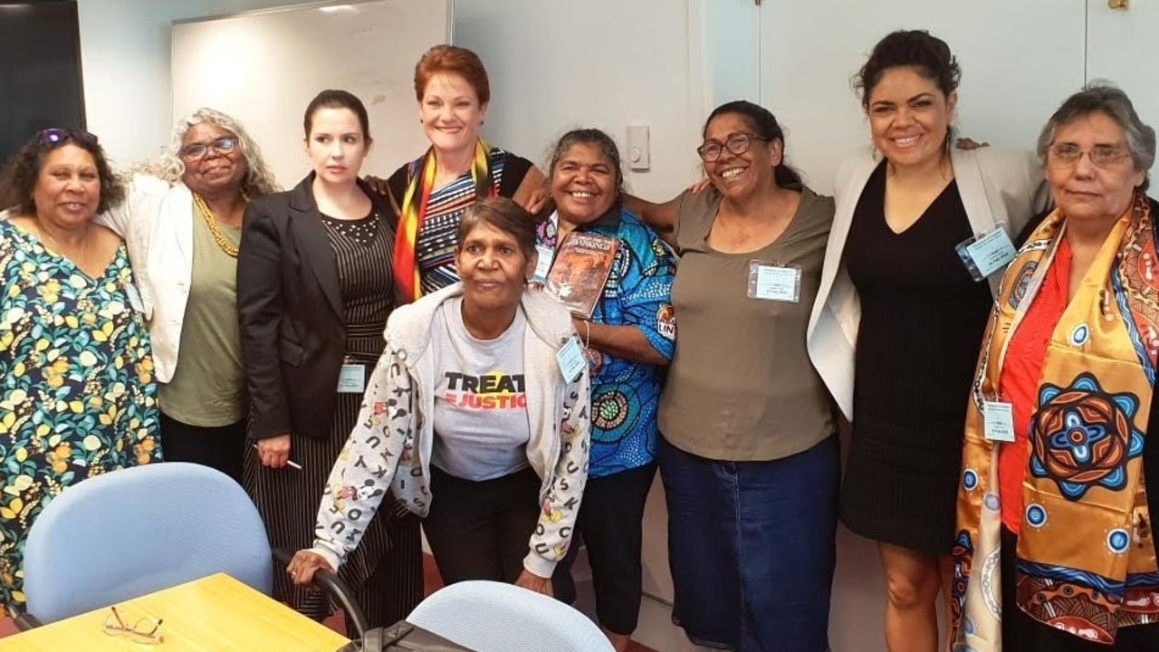 Pauline Hanson (centre left) meets Aboriginal women at Parliament House accompanied by Indigenous campaigners Josephine Cashman (3rd from left) and Jacinta Nampijinpa Price. Source: Supplied