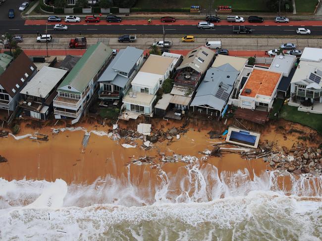 The row of houses along Pittwater Rd at Collaroy that suffered the most damage. Picture: Toby Zerna