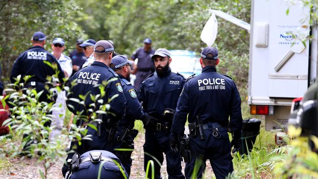 Police officers search bush land along Long Point Trail near Bonny Hills on the mid-north coast hoping to find clues in the disappearance of William Tyrrell. Picture: Nathan Edwards