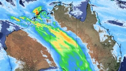 This year's first norhtwest cloud band has formed and is sweeping across the country. Picture: Weatherzone