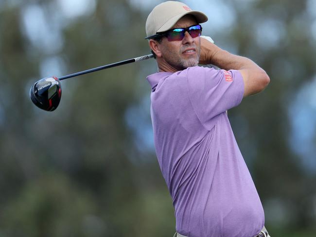 LAHAINA, HAWAII - JANUARY 05: Adam Scott of Australia plays his shot from the fourth tee during the first round of the Sentry Tournament of Champions at Plantation Course at Kapalua Golf Club on January 05, 2023 in Lahaina, Hawaii.   Andy Lyons/Getty Images/AFP (Photo by ANDY LYONS / GETTY IMAGES NORTH AMERICA / Getty Images via AFP)