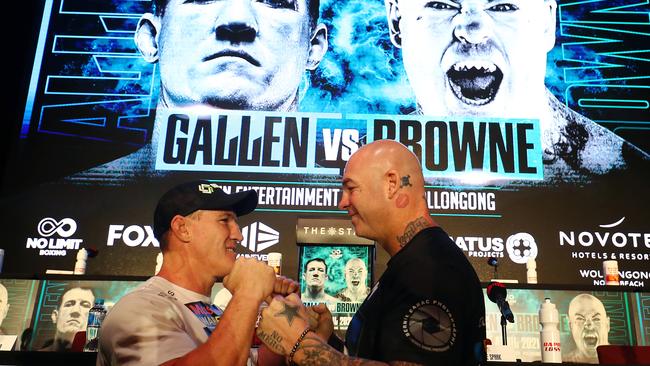 Paul Gallen and Lucas Browne pose during the press conference