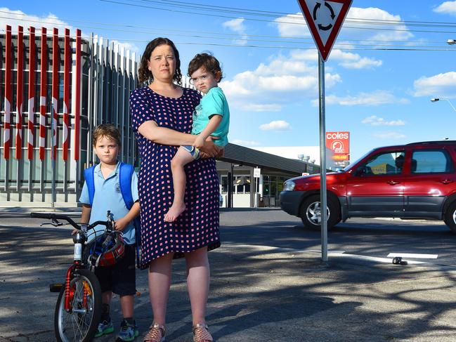 Sarah Jefford and with her children Archie (6) and Raf (3) at the Coburg North roundabout in 2017. Picture: Josie Hayden