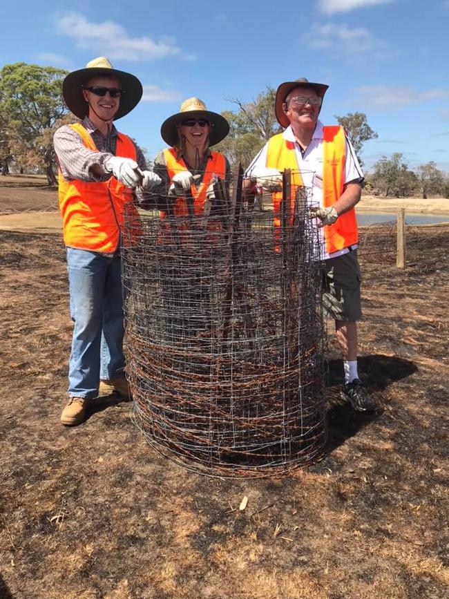 More than 300km of fencing was removed from Hills properties between January and March. Source. BlazeAid at Lobethal.