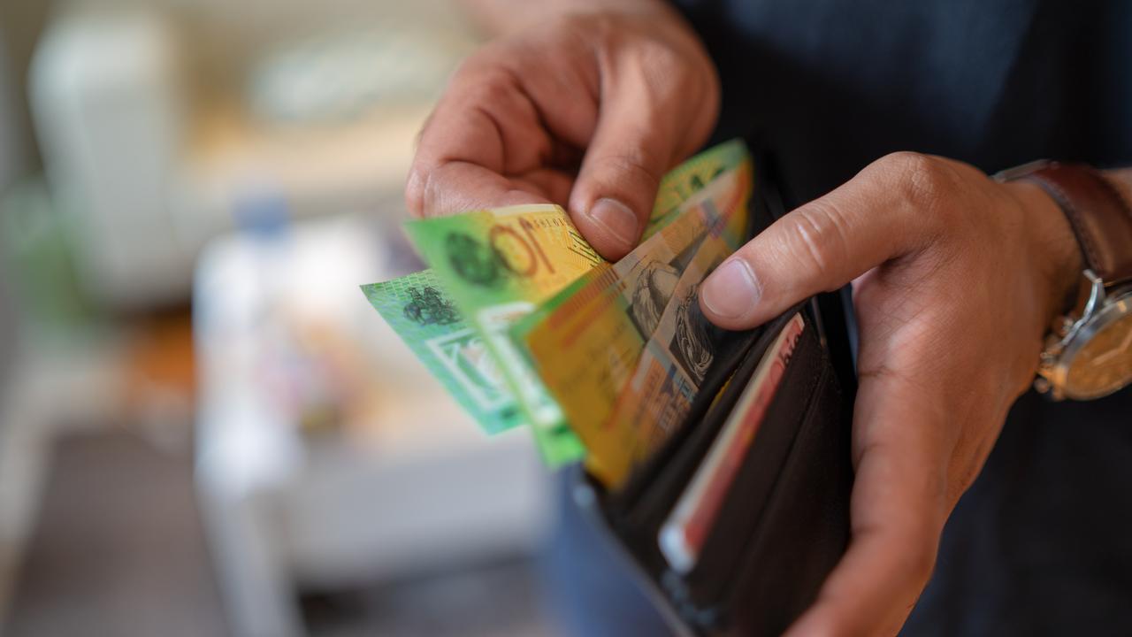 If low-income earners contribute an extra $32 a week for the next 32 weeks, they can get another $500 from the government. Picture: iStock.