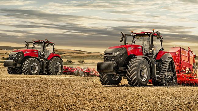 The Case IH AFS Connect Magnum series is available in Rowtrac and four-wheeled configurations.