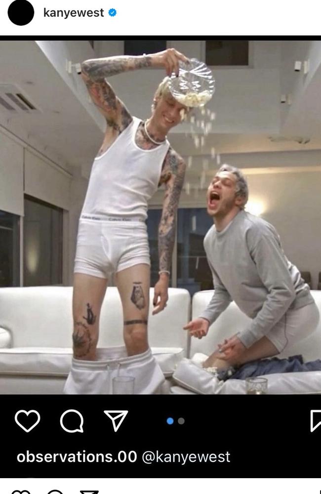 The rapper shared this image of Pete and Machine Gun Kelly, along with the caption: “NO YOU WILL NEVER MEET MY CHILDREN.”