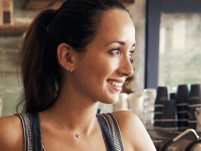 Shot of a young barista working in a coffee shophttp://195.154.178.81/DATA/i_collage/pu/shoots/806208.jpg