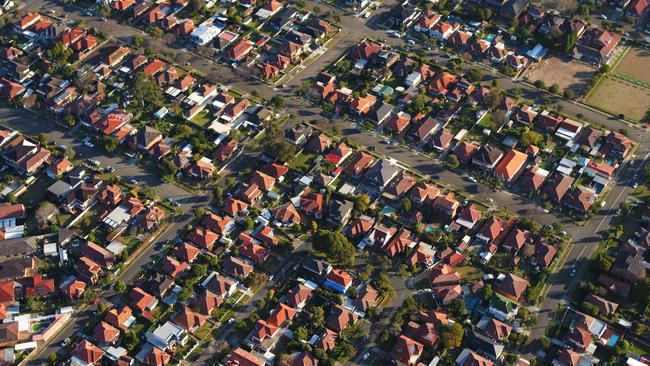 Labor’s “rich” negative gearers include 58,000 teachers, 41,000 nurses, 19,000 police and emergency service personnel, says Josh Frydenberg. Picture: Rohan Kelly